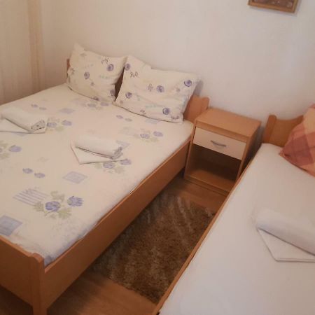חוואר Guest House Alisa מראה חיצוני תמונה