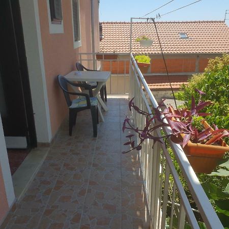 חוואר Guest House Alisa מראה חיצוני תמונה