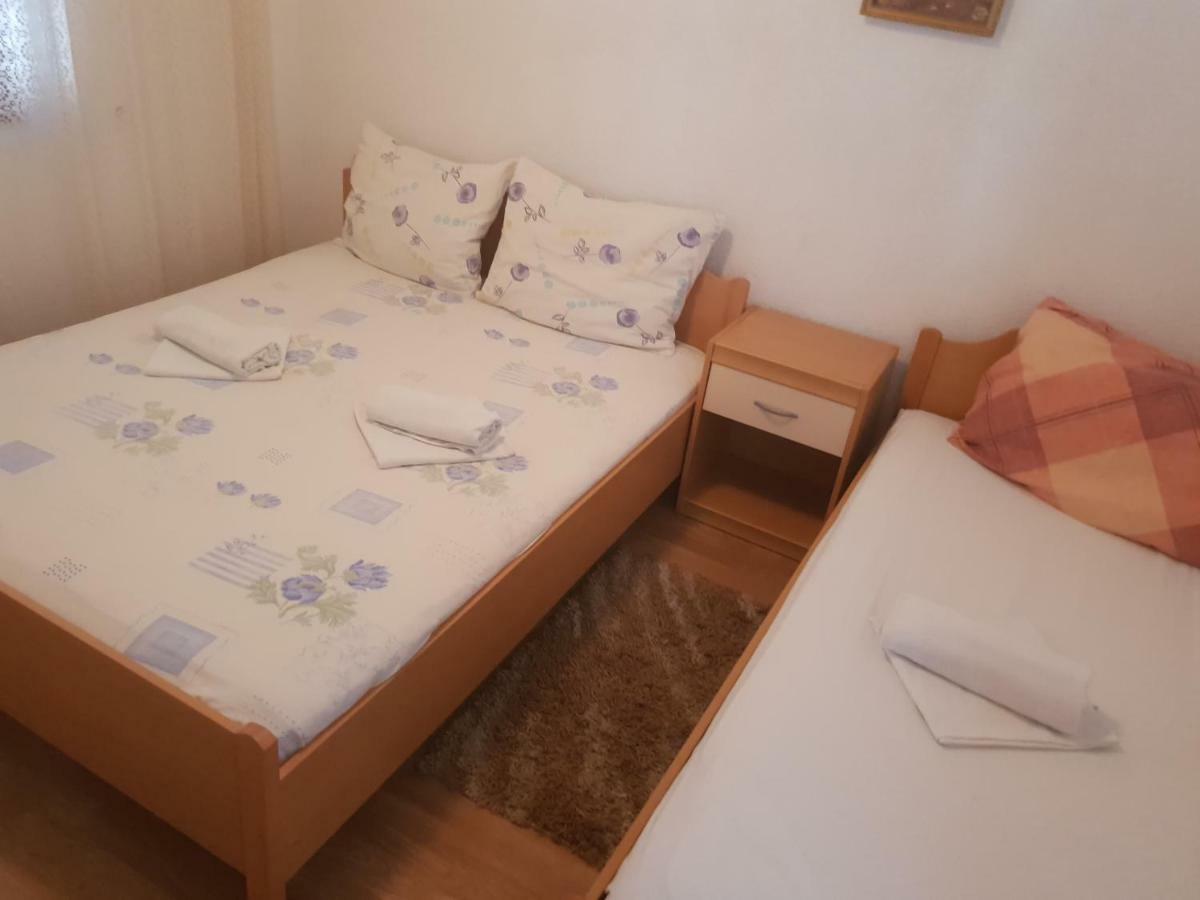 חוואר Guest House Alisa מראה חיצוני תמונה
