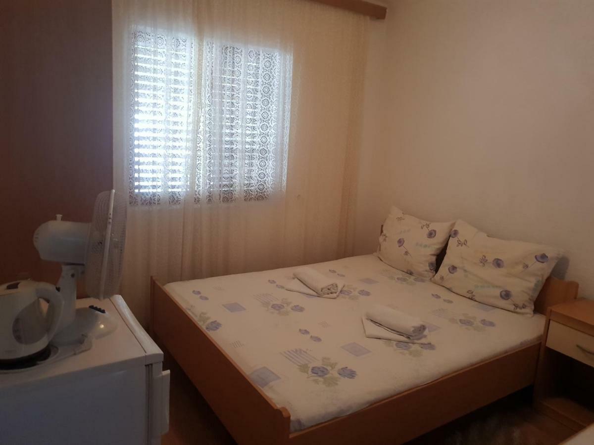 חוואר Guest House Alisa מראה חיצוני תמונה