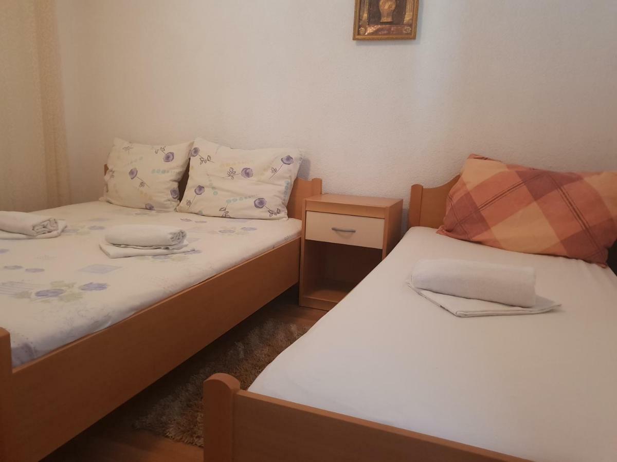 חוואר Guest House Alisa מראה חיצוני תמונה